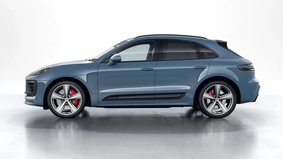 2026 Porsche Macan GTS - Image 15 of 30