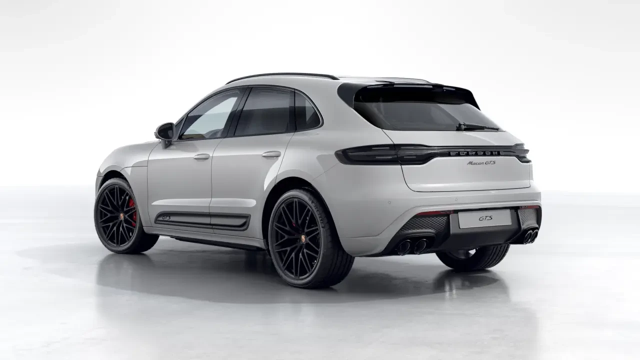 2026 Porsche Macan GTS - Image 24 of 30