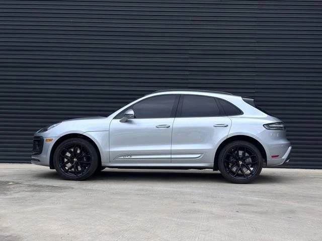 2026 Porsche Macan GTS - Image 2 of 5