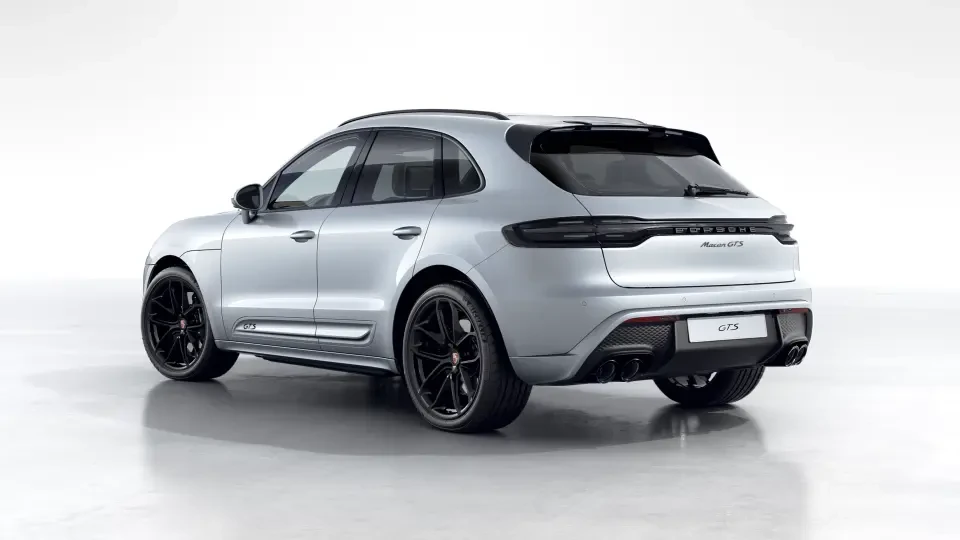 2026 Porsche Macan GTS - Image 23 of 31