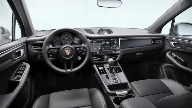 2026 Porsche Macan GTS - Image 30 of 31