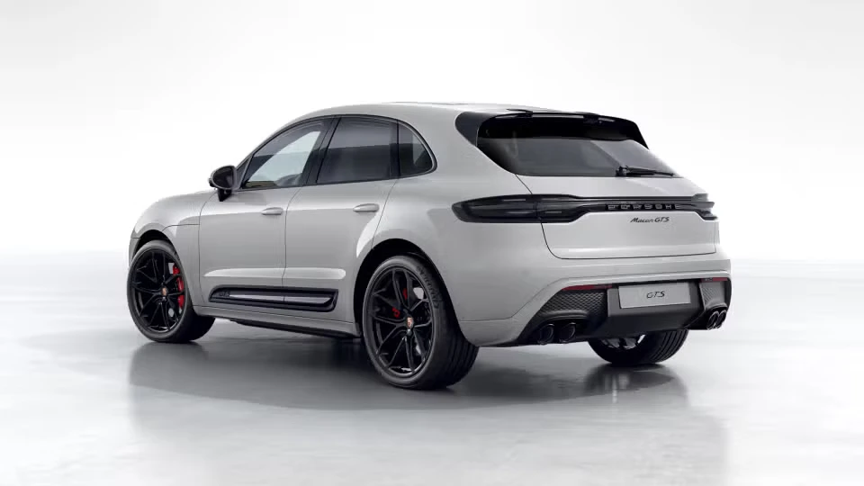 2026 Porsche Macan GTS - Image 19 of 31