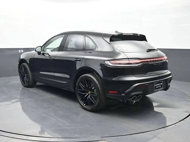 2026 Porsche Macan GTS - Image 3 of 5