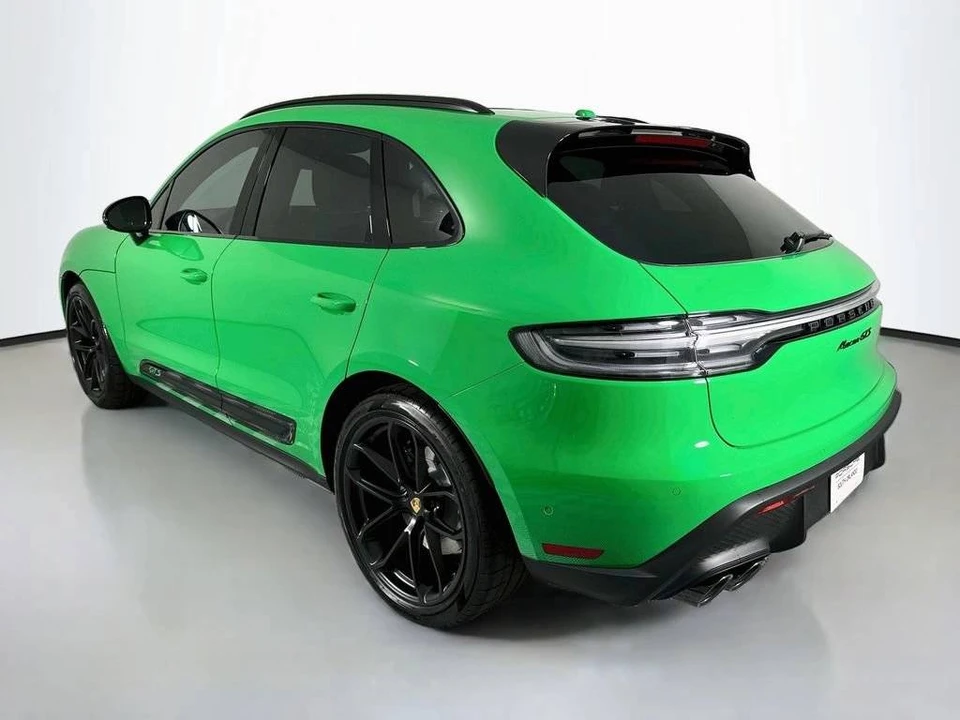 2026 Porsche Macan GTS - Image 3 of 4