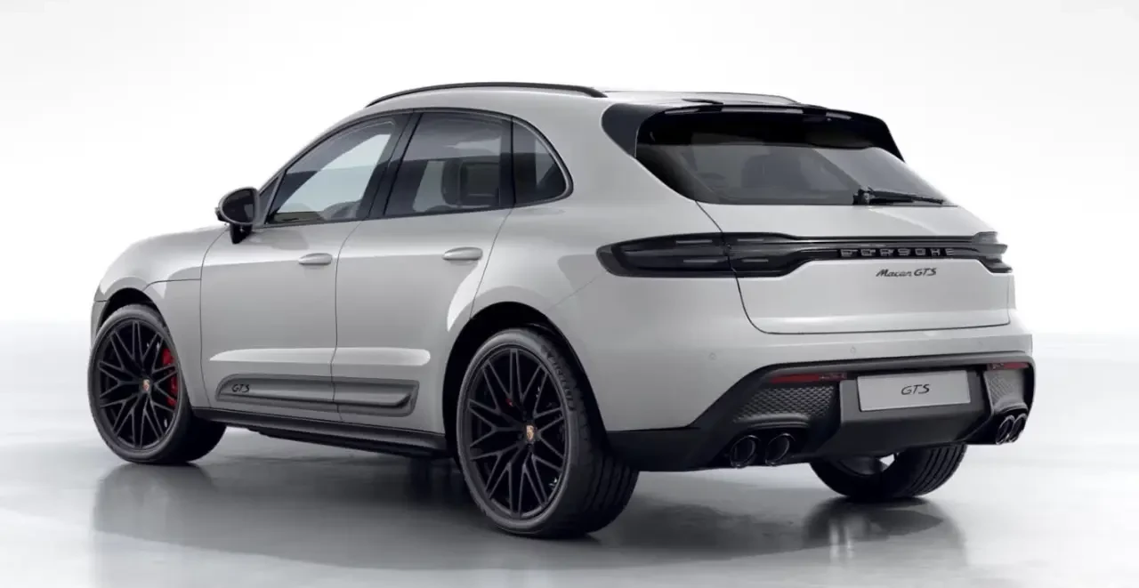 2026 Porsche Macan GTS - Image 24 of 31