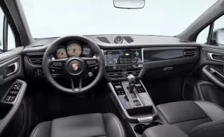 2026 Porsche Macan GTS - Image 25 of 31