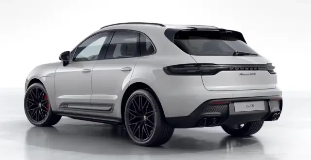 2026 Porsche Macan GTS - Image 22 of 31