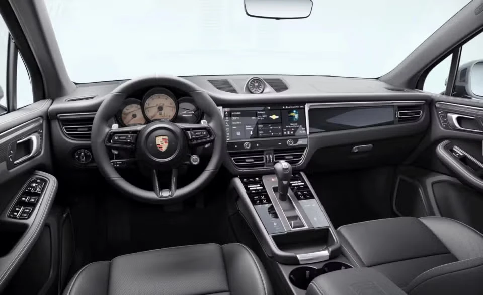 2026 Porsche Macan GTS - Image 27 of 31