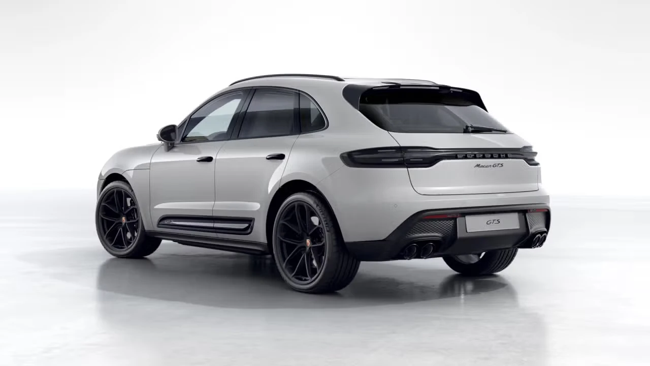 2026 Porsche Macan GTS - Image 20 of 31