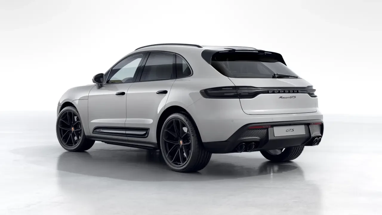 2026 Porsche Macan GTS - Image 24 of 31