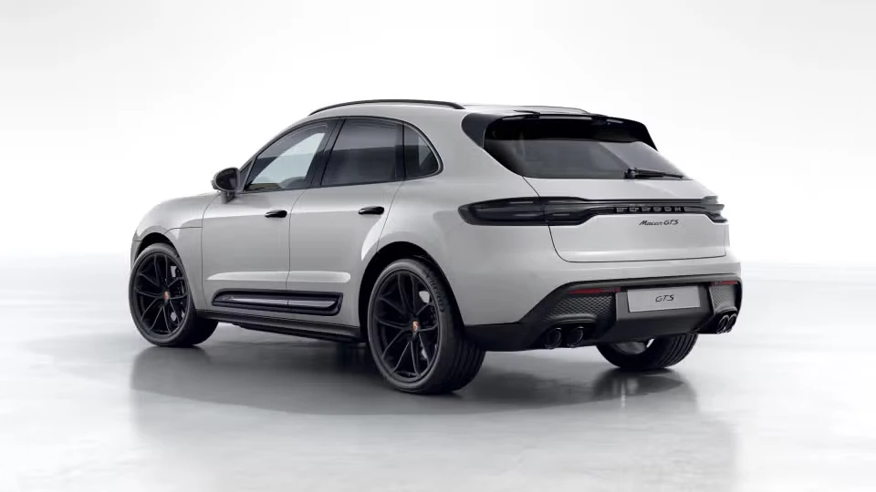 2026 Porsche Macan GTS - Image 19 of 31
