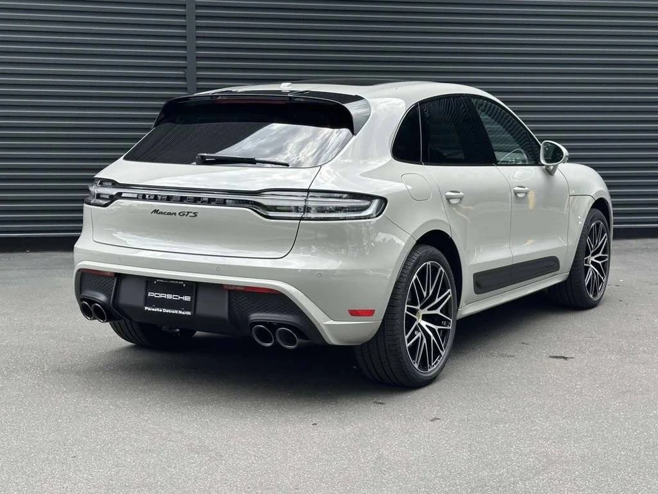 2026 Porsche Macan GTS - Image 5 of 5