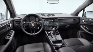 2026 Porsche Macan - Image 25 of 30