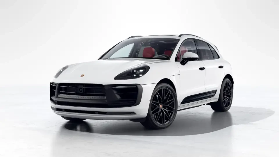 2026 Porsche Macan GTS - Image 7 of 30