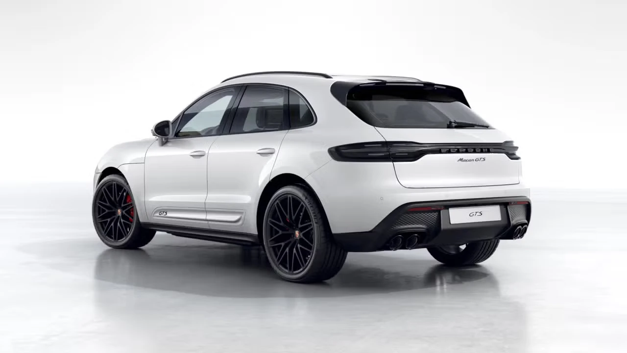 2026 Porsche Macan GTS - Image 20 of 30