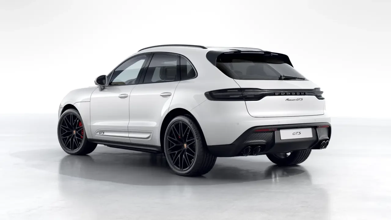 2026 Porsche Macan GTS - Image 24 of 30