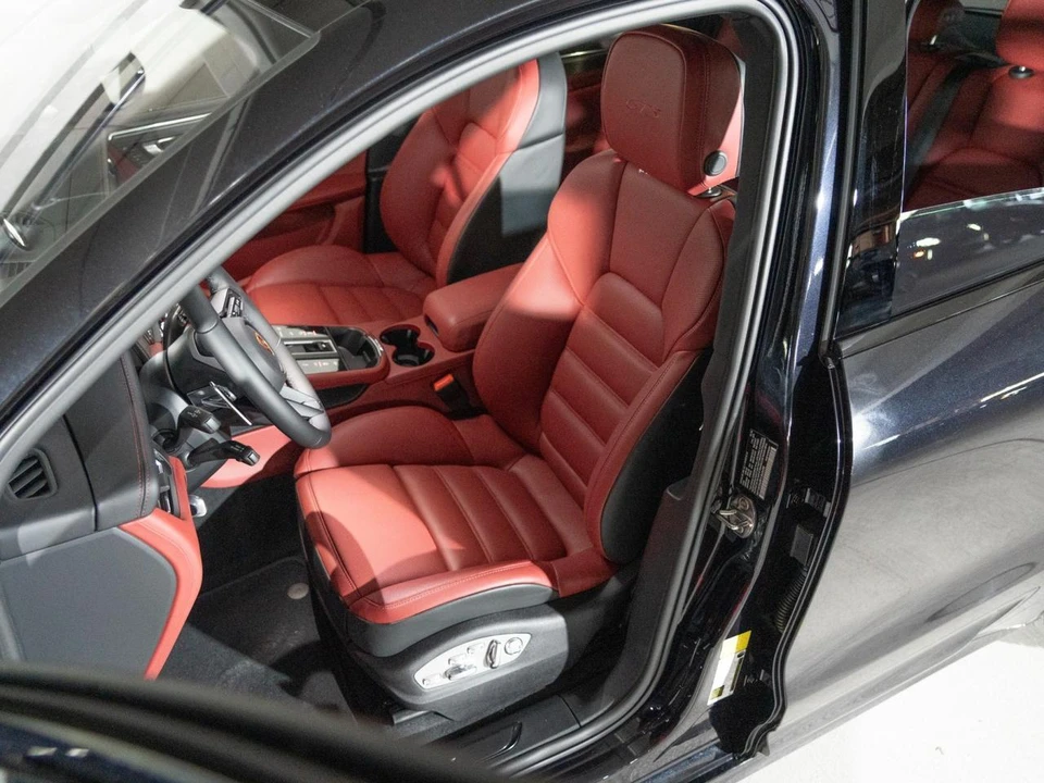 2026 Porsche Macan GTS - Image 5 of 30