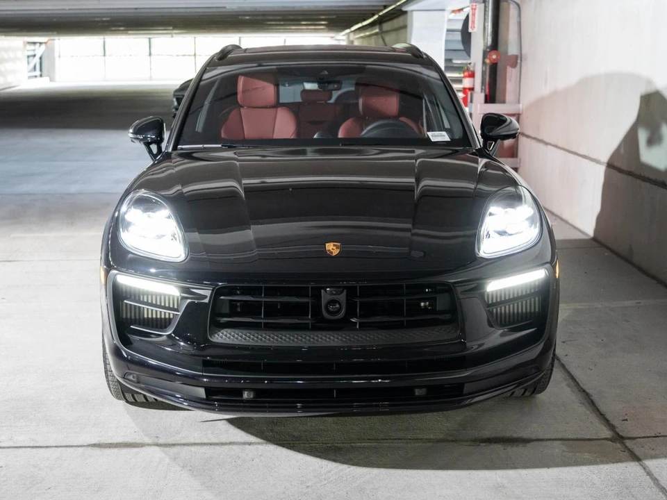 2026 Porsche Macan GTS - Image 6 of 30