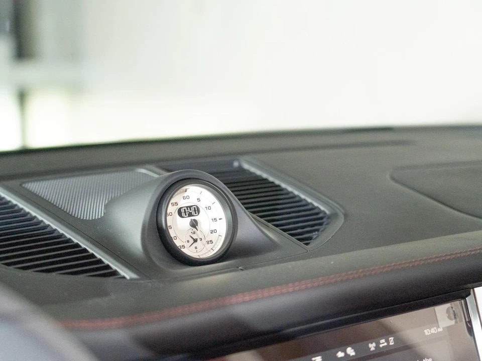 2026 Porsche Macan GTS - Image 21 of 30