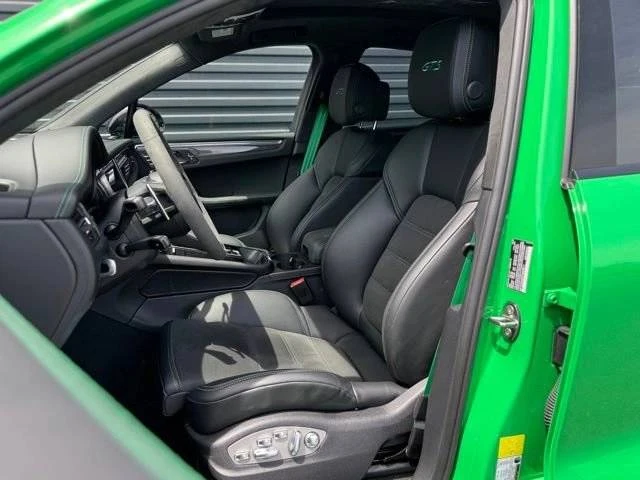2026 Porsche Macan GTS - Image 5 of 5
