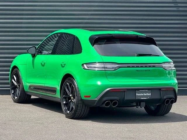 2026 Porsche Macan GTS - Image 3 of 5