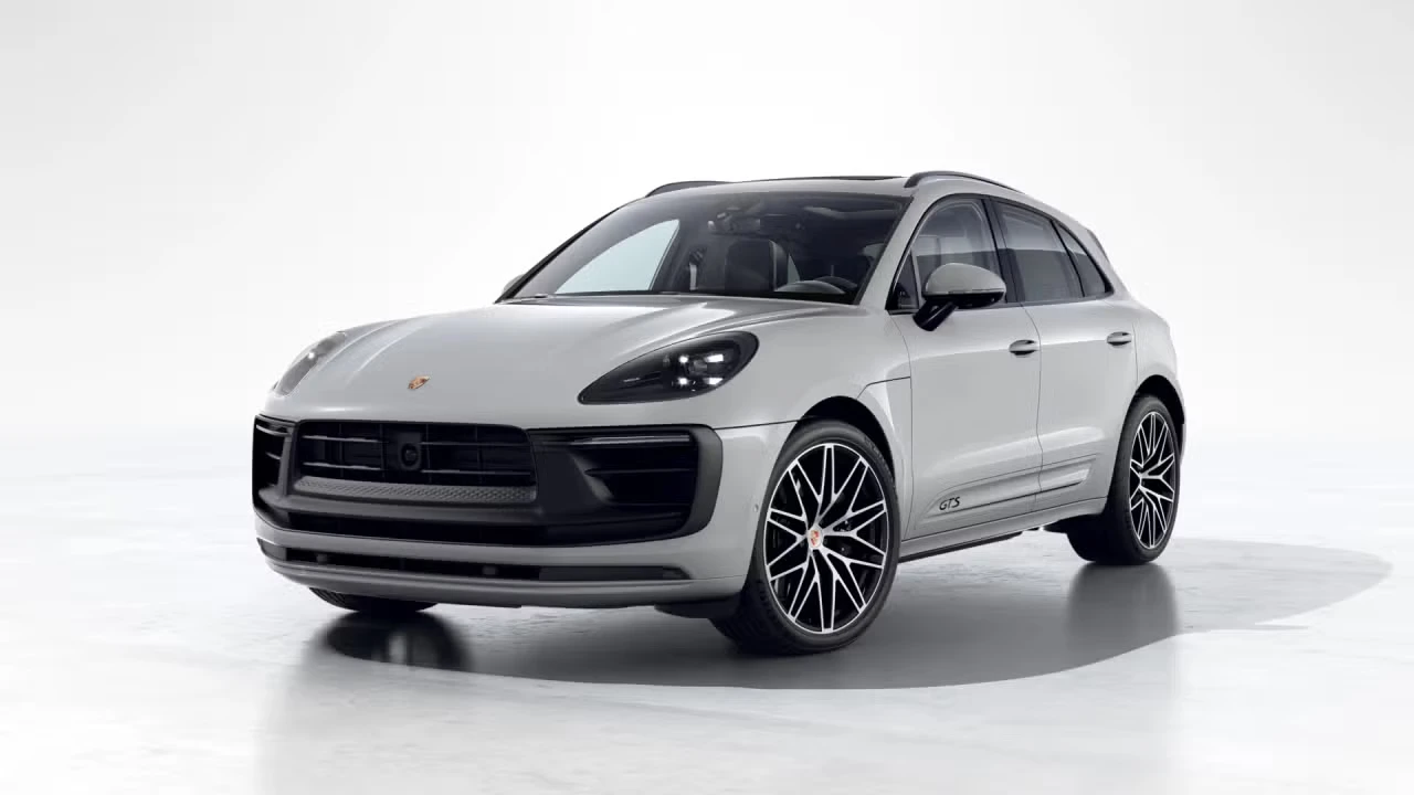 2026 Porsche Macan GTS - Image 4 of 31