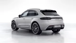2026 Porsche Macan GTS - Image 17 of 31