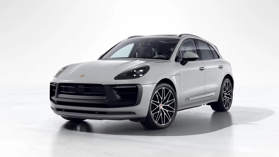 2026 Porsche Macan GTS - Image 3 of 31