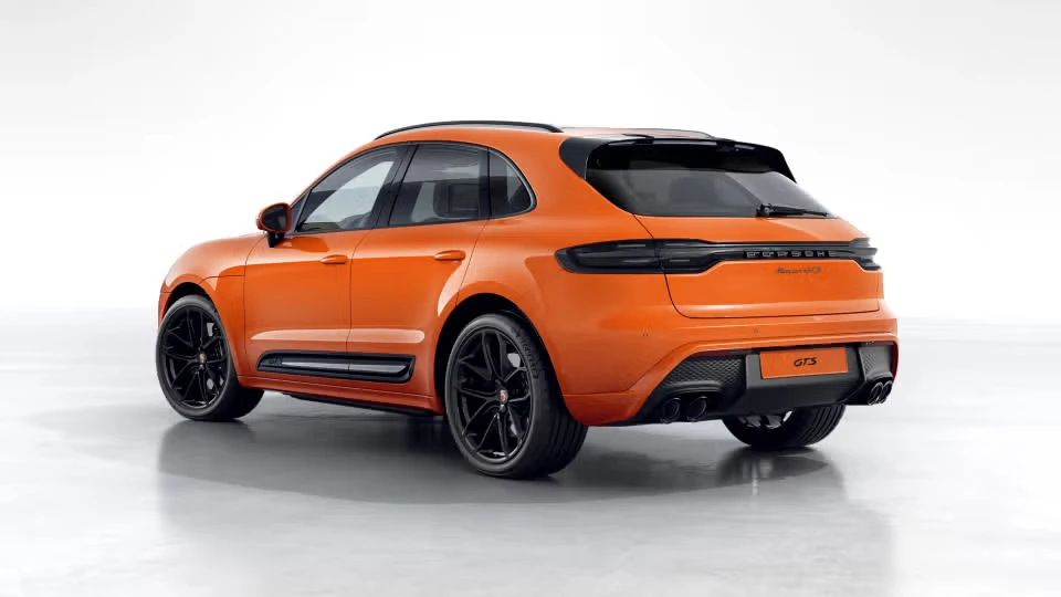 2026 Porsche Macan GTS - Image 19 of 30
