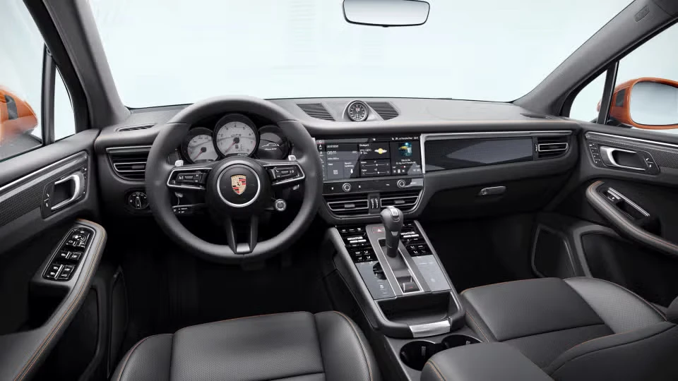 2026 Porsche Macan GTS - Image 27 of 30