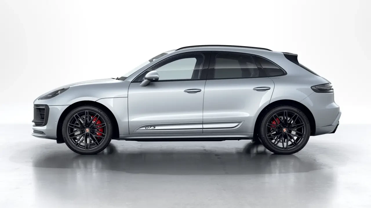 2026 Porsche Macan GTS - Image 16 of 31