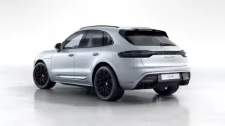 2026 Porsche Macan GTS - Image 17 of 31