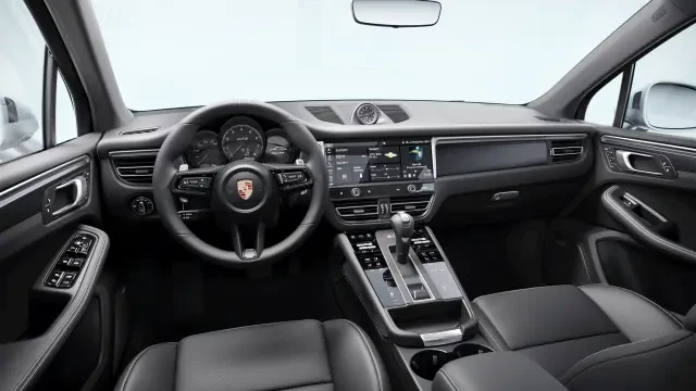 2026 Porsche Macan GTS - Image 30 of 31