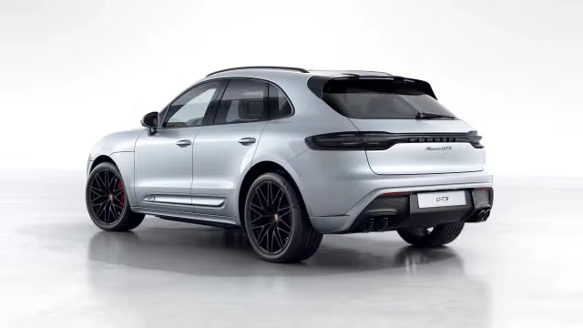 2026 Porsche Macan GTS - Image 18 of 31