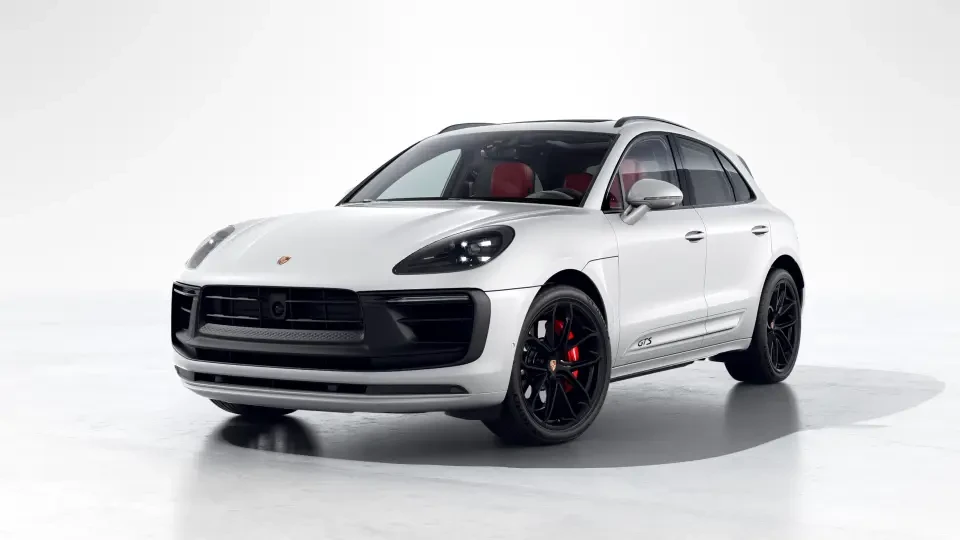 2026 Porsche Macan GTS - Image 7 of 30