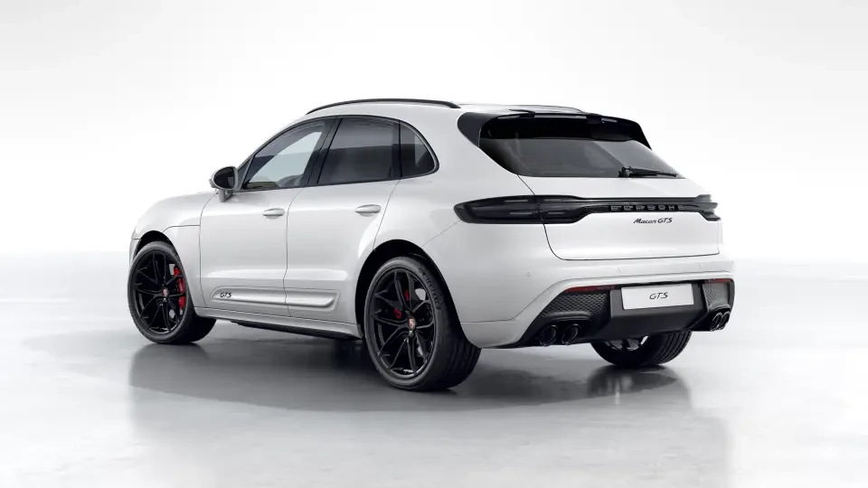 2026 Porsche Macan GTS - Image 23 of 30