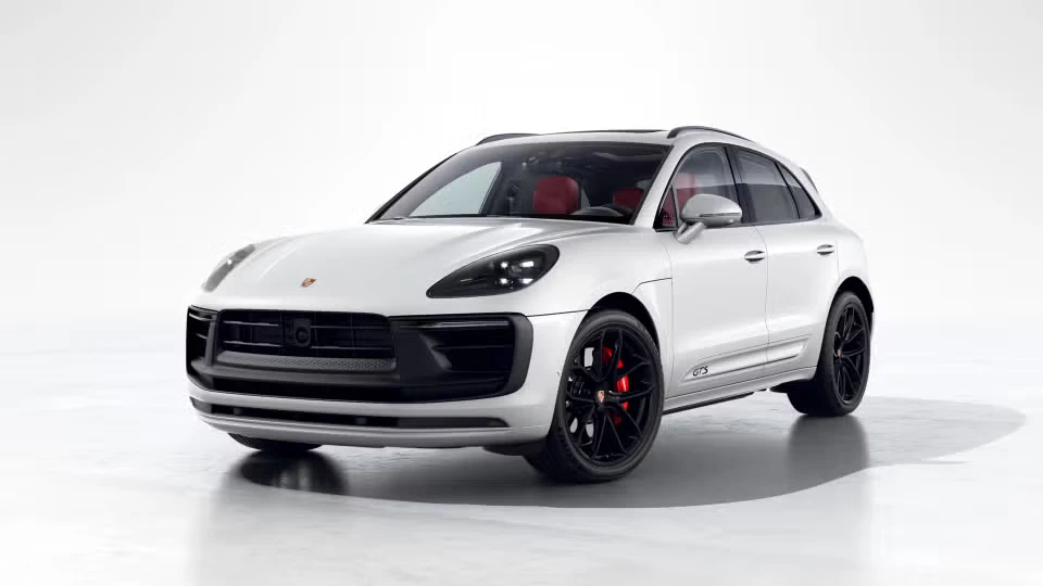 2026 Porsche Macan GTS - Image 3 of 30