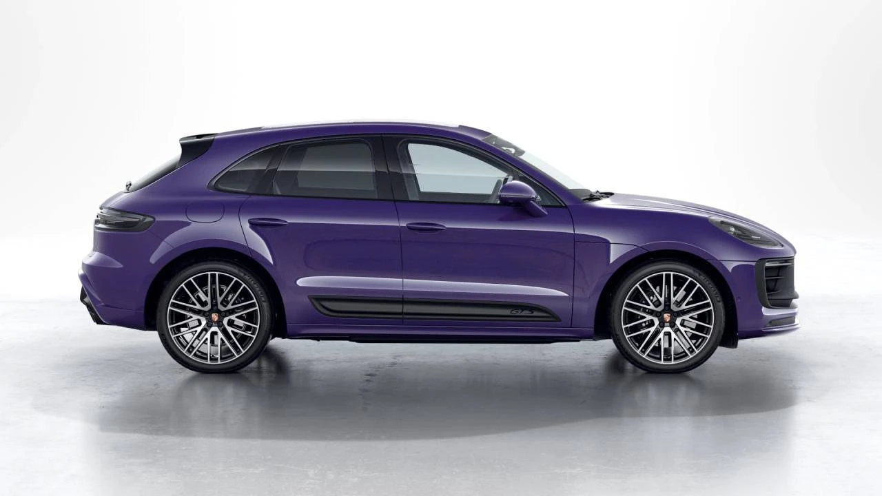 2026 Porsche Macan GTS - Image 6 of 10