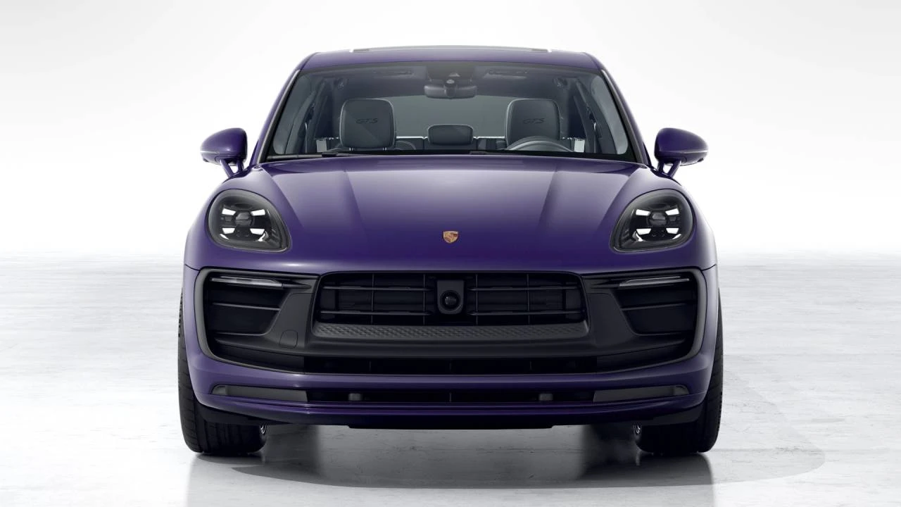 2026 Porsche Macan GTS - Image 8 of 10