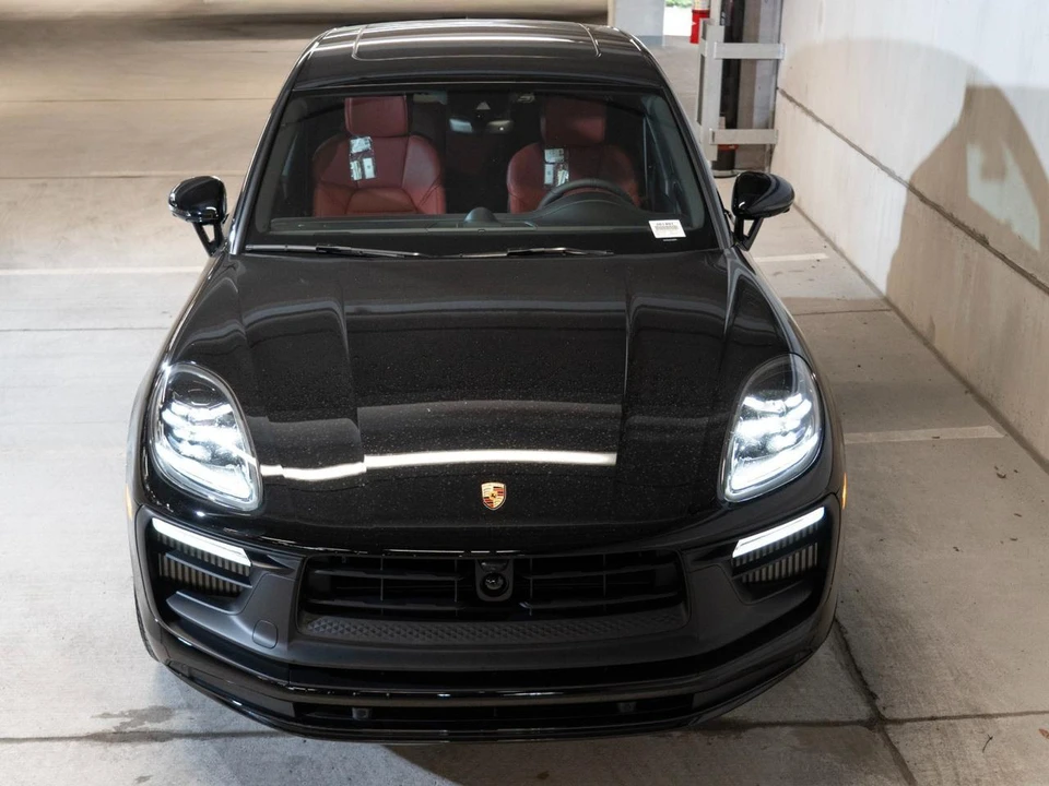 2026 Porsche Macan GTS - Image 6 of 29