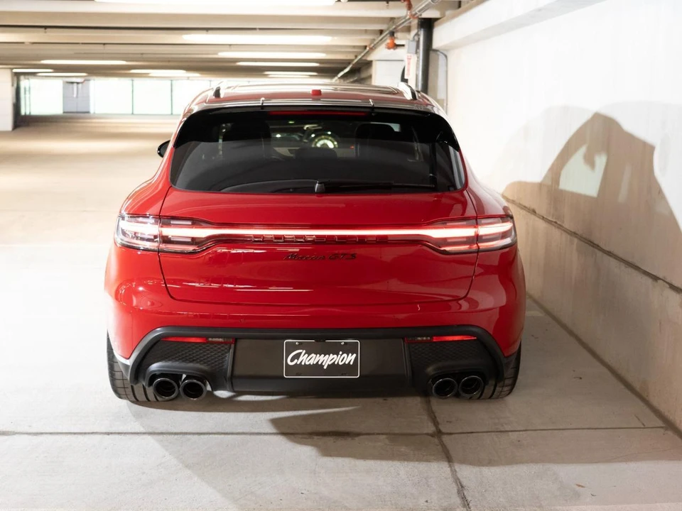 2026 Porsche Macan GTS - Image 10 of 29