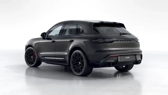 2026 Porsche Macan GTS - Image 22 of 31