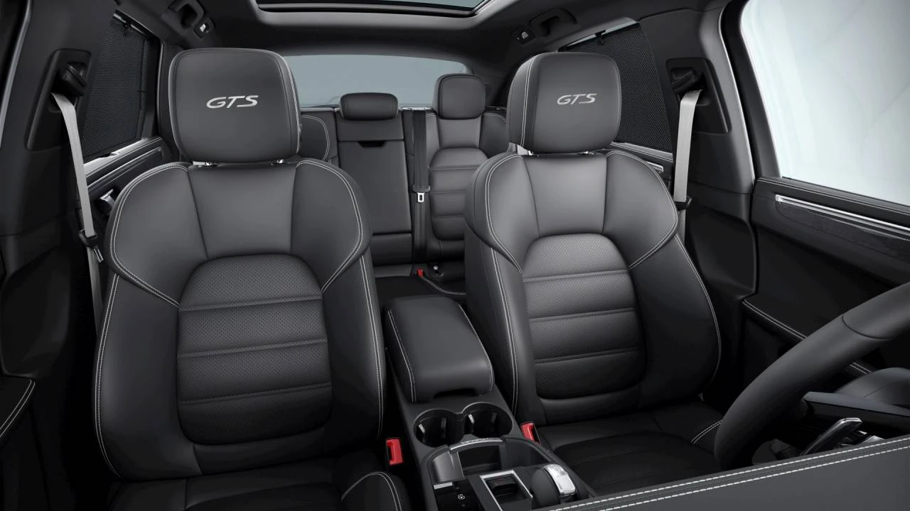 2026 Porsche Macan GTS - Image 10 of 10