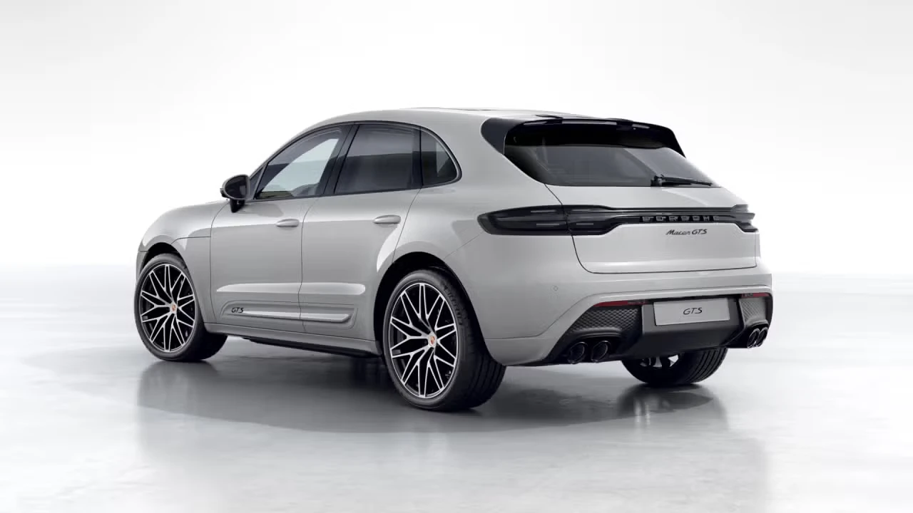 2026 Porsche Macan GTS - Image 20 of 31