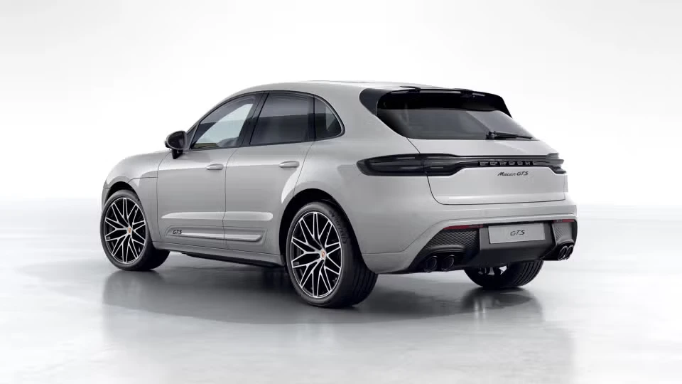 2026 Porsche Macan GTS - Image 19 of 31