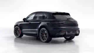 2026 Porsche Macan GTS - Image 17 of 31