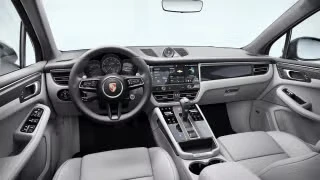 2026 Porsche Macan GTS - Image 25 of 31