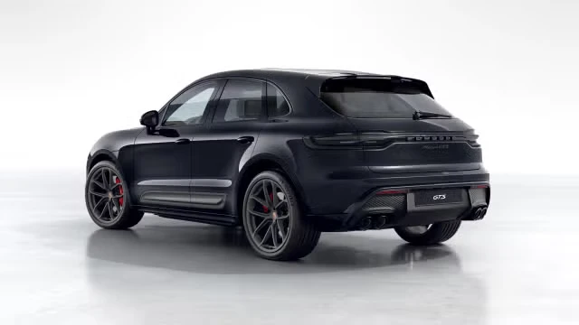 2026 Porsche Macan GTS - Image 18 of 31