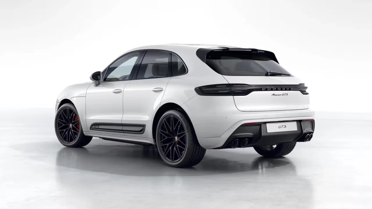 2026 Porsche Macan GTS - Image 20 of 31