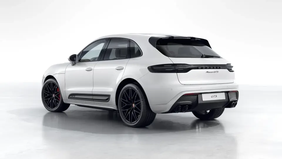 2026 Porsche Macan GTS - Image 23 of 31